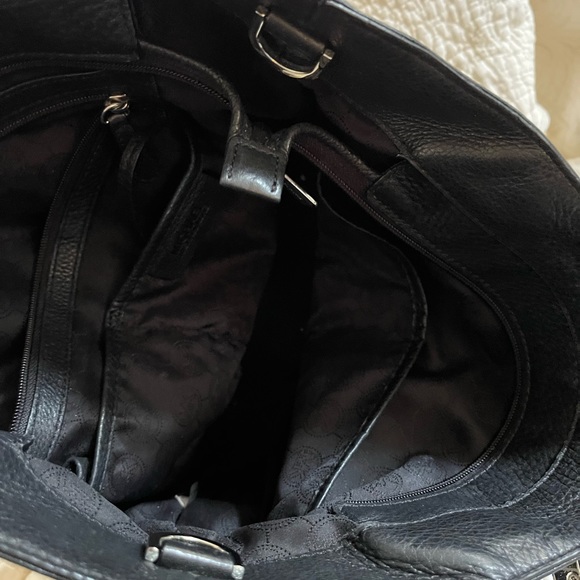 MK Bag! New Condition🤩 - Picture 5 of 5